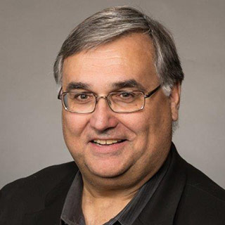 Neil Maldeis Photo